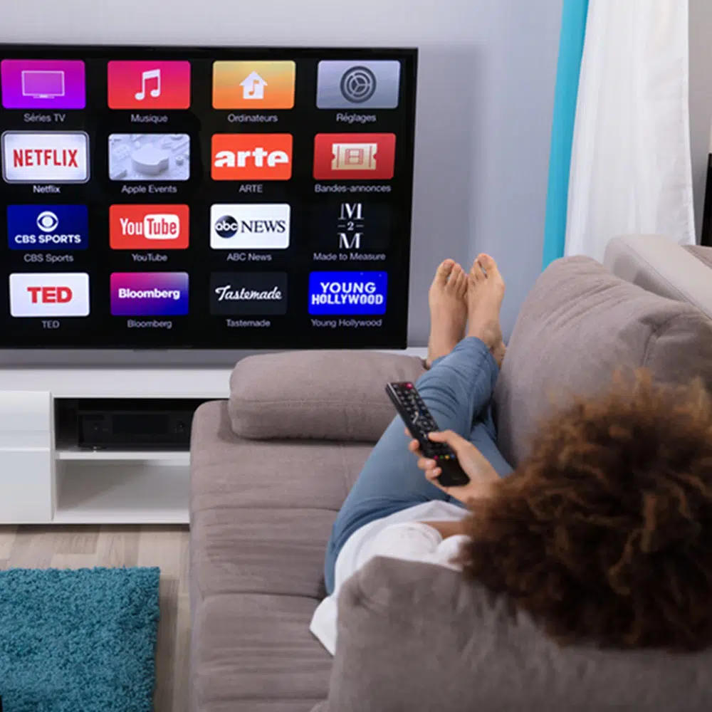 application pour regarder la TV gratuitement sur Smart TV
